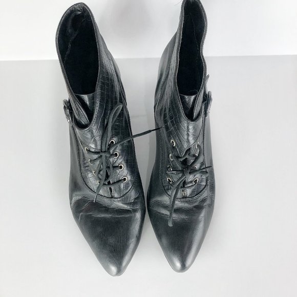 Vtg 80s Embossed Leather Ankle Boots - Picture 4 of 8